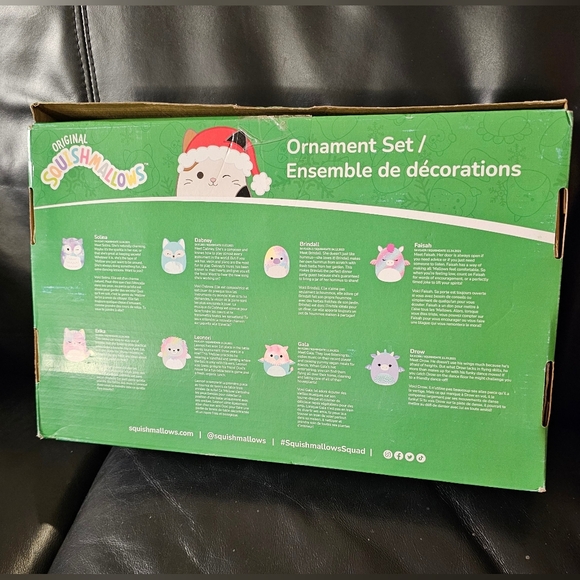 Original SquishMallows Holiday Tie Dye Set Of 8 New in Box - Picture 2 of 16